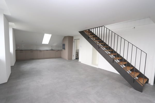 Moderne 2.5-Zimmer-Maisonettewohnung im Dorfkern 3
