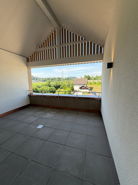 Exklusive 3.5-Zimmer-Dachgeschosswohnung im Neubau  103 m² mit viel Licht & Charme 8