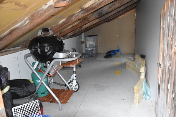 Dachwohnung mit grosser Terrasse und Weitsicht auf Jura 14
