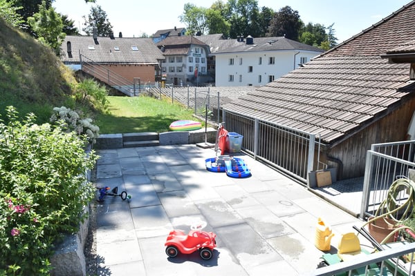 Dachwohnung mit grosser Terrasse und Weitsicht auf Jura 11