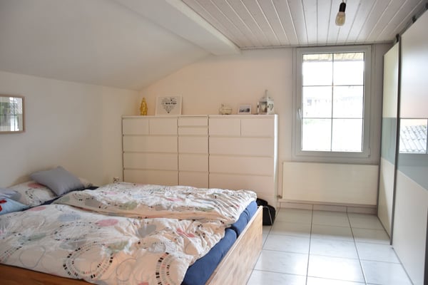 Dachwohnung mit grosser Terrasse und Weitsicht auf Jura 9