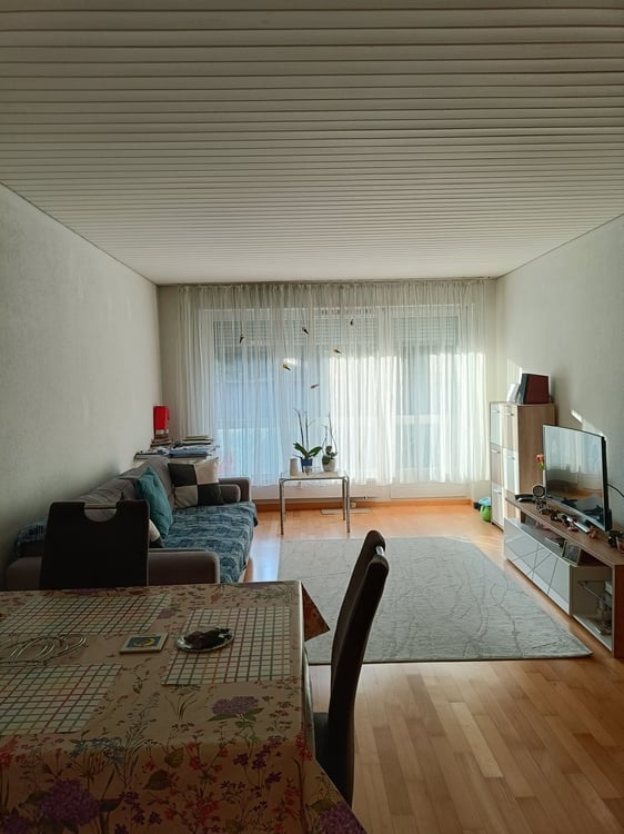 Helle 2-Zimmer-Wohnung mit Balkon in Bern-Bümpliz 1