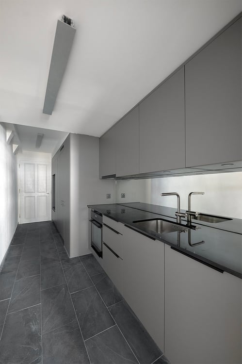 Frisch sanierte 2.5 Zimmer Luxuswohnung in der Altstadt 5