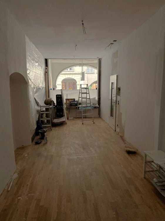 Gewerbefläche im Edelrohbau 3