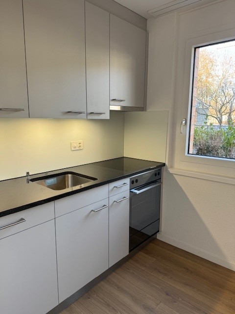 Total sanierte 2.5-Zimmerwohnung - Nähe Europaplatz! 4