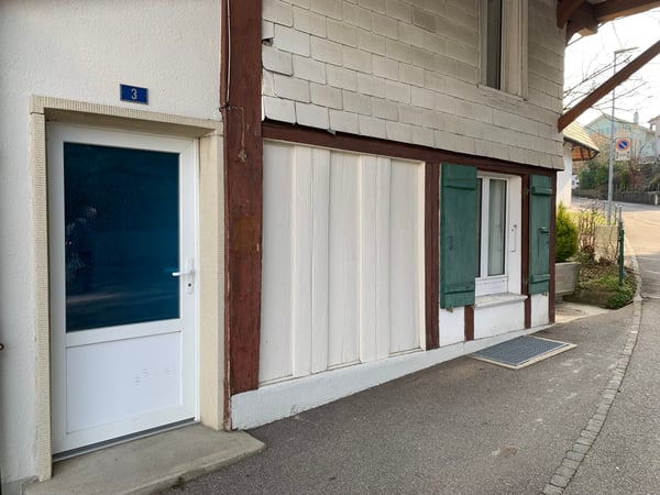 helle 2 1/2 Zimmer Wohnung EG mit privater Terasse 15