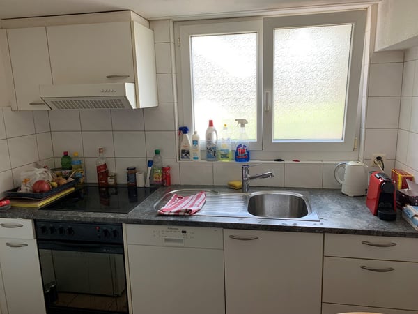 helle 2 1/2 Zimmer Wohnung EG mit privater Terasse 8