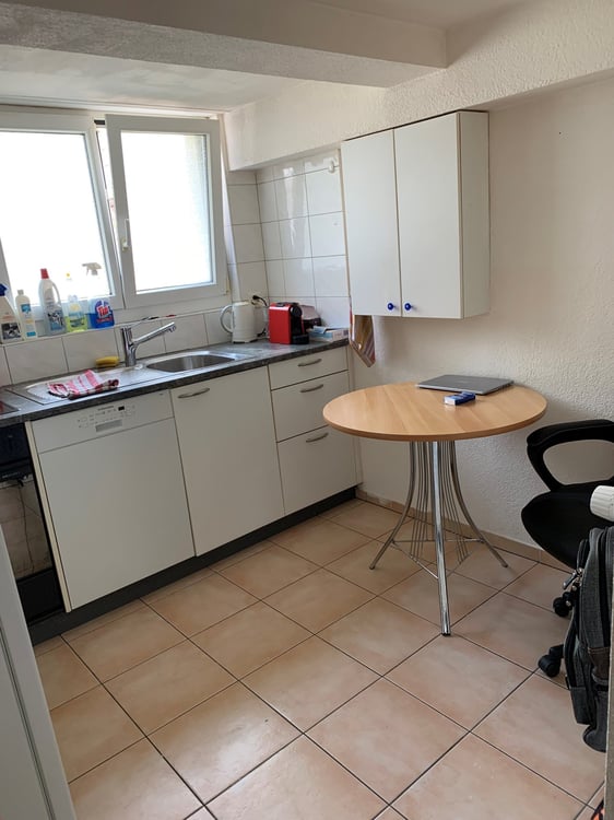 helle 2 1/2 Zimmer Wohnung EG mit privater Terasse 7