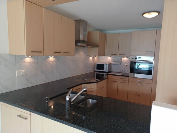 Helle Duplex-Wohnung im Dachgeschoss 8