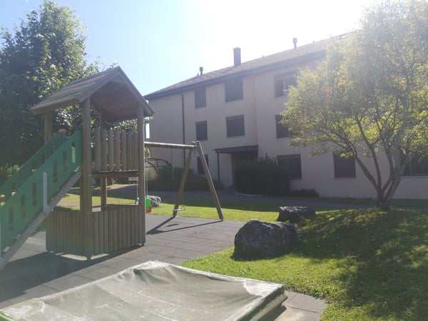 Gemütliche Dachwohnung mit Cheminée