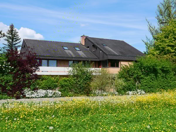 Architektonisch stilvolles und sehr grosszügiges Wohn-/Geschäftshaus ... 3