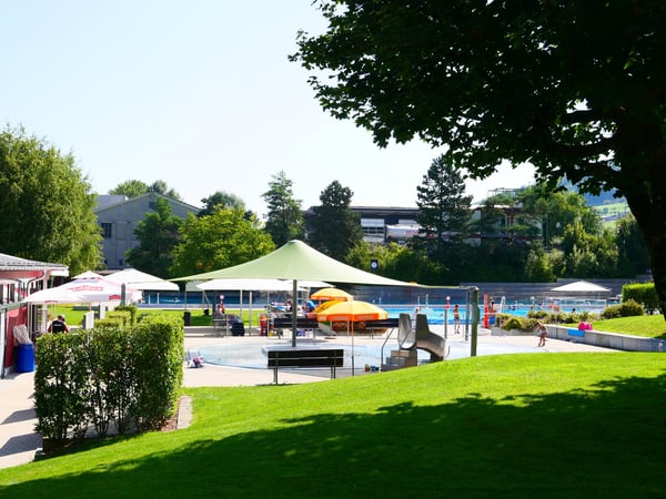 Schöne 2-Zimmerwohnung mit grosser Terrasse Nähe Dorfzentrum und Bahnhof ... 9