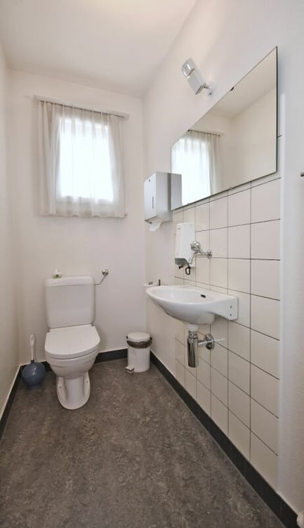 Wohn- und Geschäftshaus 34