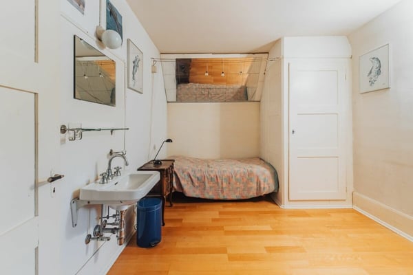 Wohn- und Geschäftshaus 29