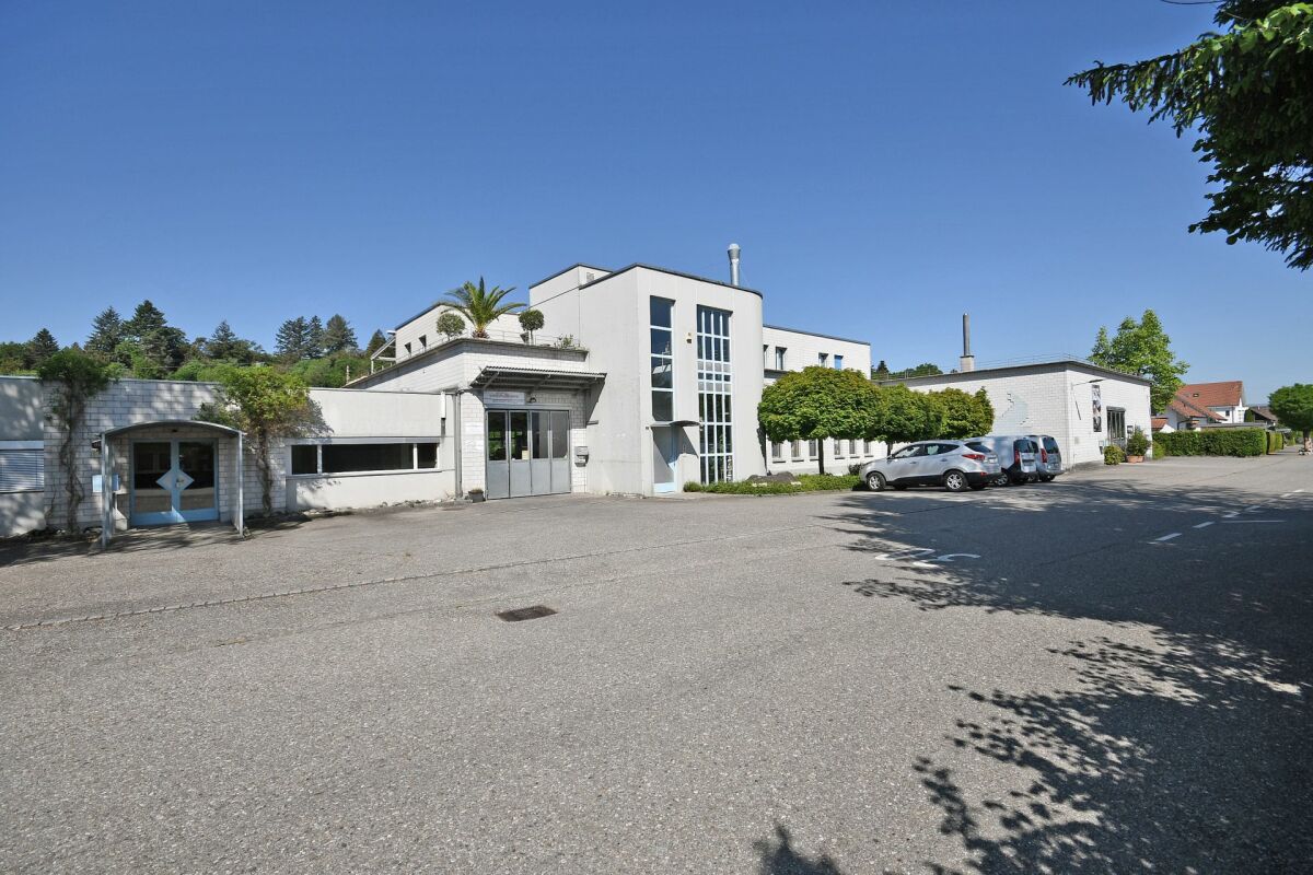 ATELIER / GEWERBERAUM AN GUTER LAGE