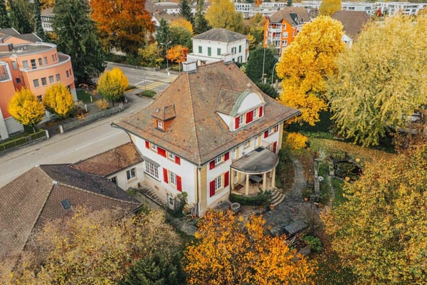 Villa mit Praxisanbau 5