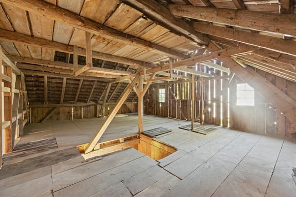 Bauernhaus mit Weitsicht und grosser Parzelle. 20