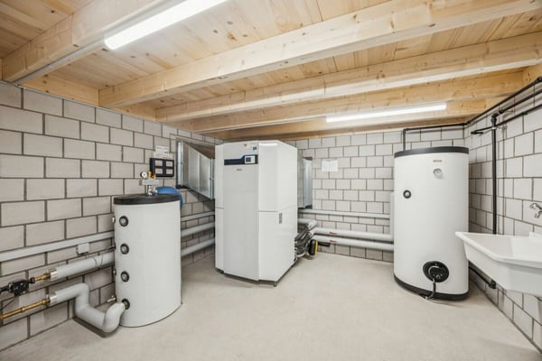 Bauernhaus mit Weitsicht und grosser Parzelle. 16