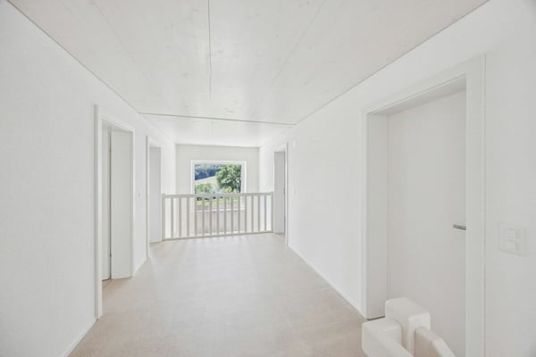 Bauernhaus mit Weitsicht und grosser Parzelle. 11