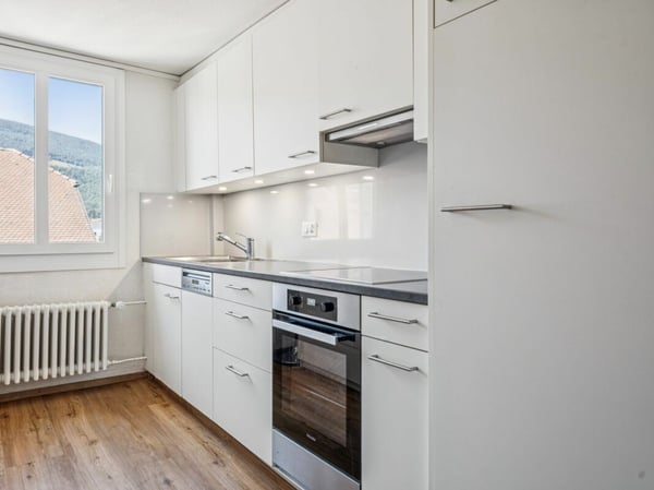Mehrfamilienhaus mit Gewerberäumen, Garagen  - Wohnen und Arbeiten am selben Ort, vielseitiges Renditeobjekt mit Entwicklungspotential. 20