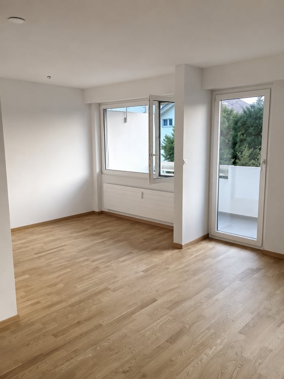 Helle 3.5 Zimmer-Wohnung mit Balkon an beliebter Wohnlage zu vermieten 3