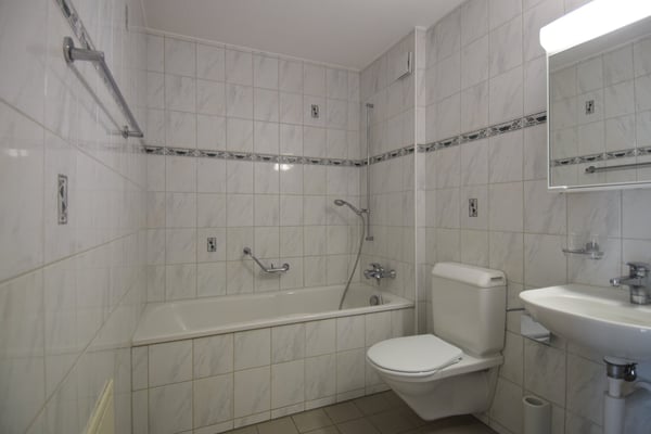 Lyssach...Schöne 2.5 Zimmer Wohnung Erdgeschoss 5