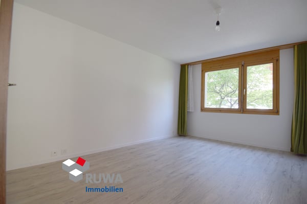 Praktische 3.5-Zimmer-Parterrewohnung mit gedecktem Sitzplatz im Herzen von Thun 8