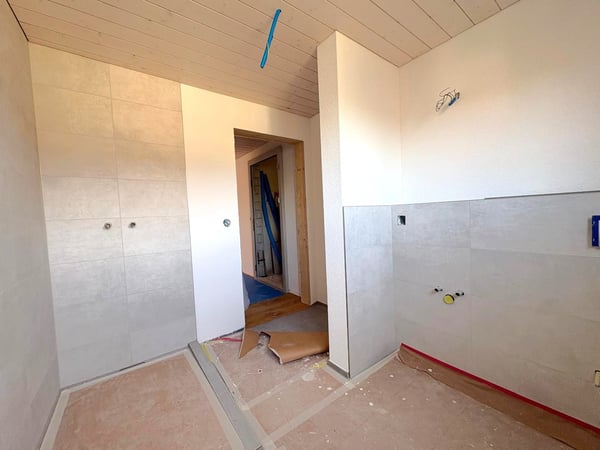 Frisch renovierte 3.5 Zimmer Wohnung an ruhiger und zentraler Lage in Ersigen zu vermieten 4