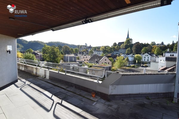 Über den Dächern von Burgdorf... zentrale Attikawohnnung mit Charme
