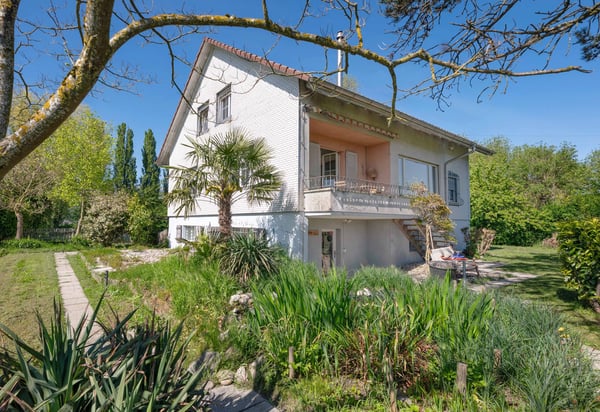 Charmantes Einfamilienhaus am Ufer der idyllischen Zihl 2