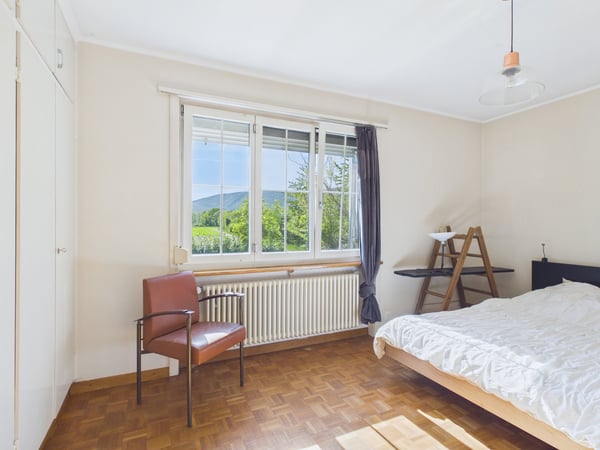 Charmantes Einfamilienhaus am Ufer der idyllischen Zihl 11