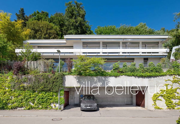 Villa mit Ausbaupotenzial und Bergpanorama an Traumlage 1