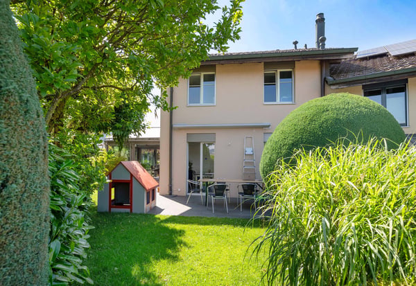 Grosszügiges Wohnen mit Wintergarten an ruhiger Lage 7
