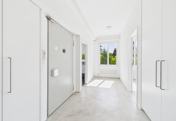 Exklusive Dachwohnung mit Bergsicht und attraktiver Sonnenterrasse 12