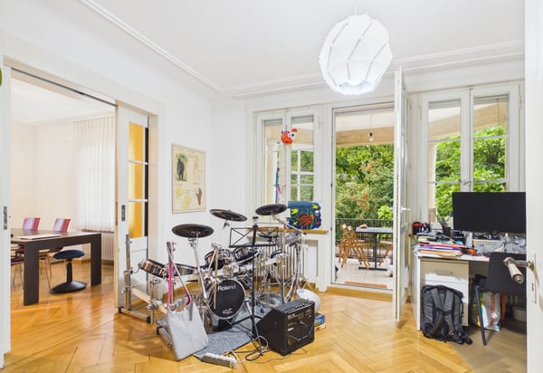 Ein Mehrfamilienhaus mit Charakter und idyllischer Gartenanlage 8