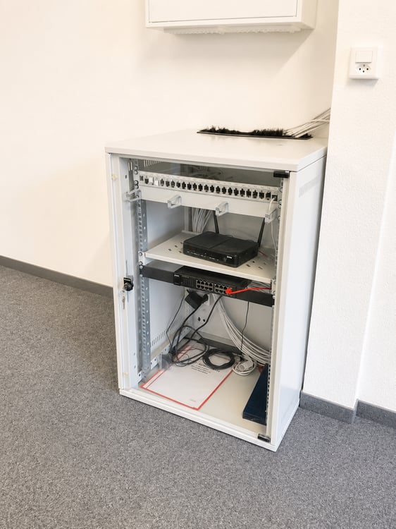 Gewerbefläche zur Miete an der Brandbachstrasse 10 in Dietlikon 2