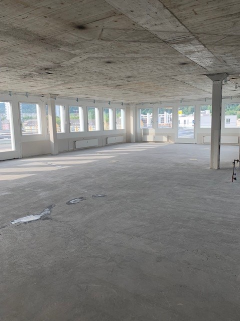 Attraktive Büro- und Gewerbefläche im Rohbau 5