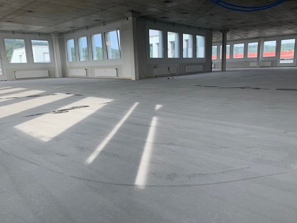 Attraktive Büro- und Gewerbefläche im Rohbau 4