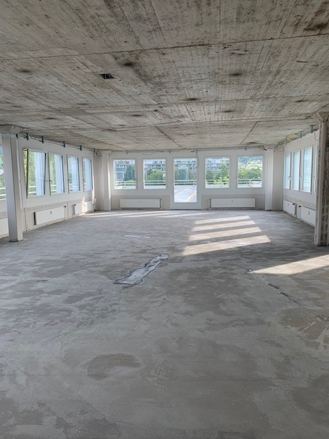 Attraktive Büro- / Gewerbefläche in Neuenhof - Industriestrasse 9 4