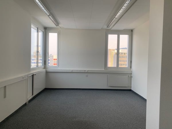 Schöne helle Büros 252 m2 in Urdorf 5