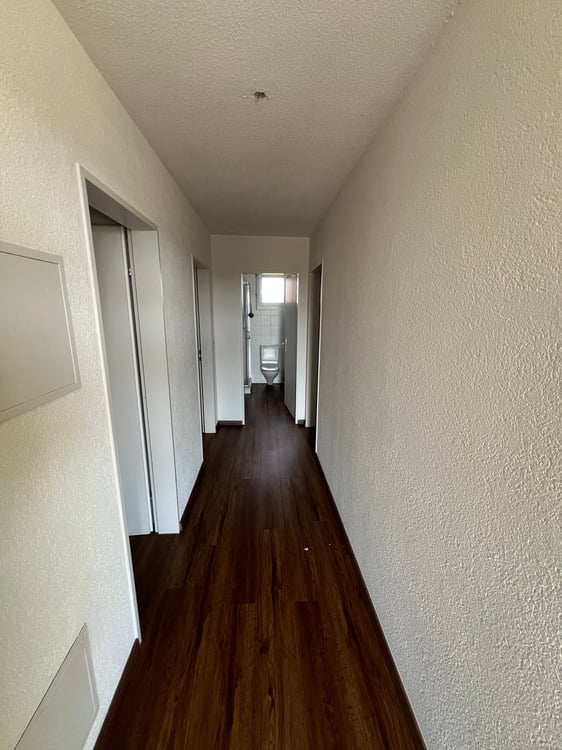 Grosszügige 4.5-Zimmer-Dachwohnung mit Riesenterrasse 10