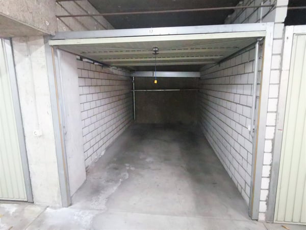 Abschliessbare Einzelbox in Tiefgarage zu vermieten 3