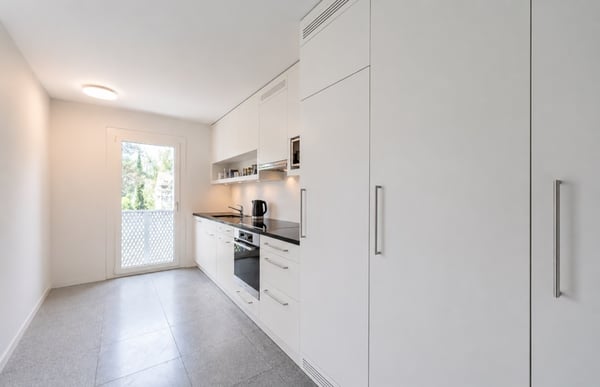 Grosszügige 3.5-Zimmer-Wohnung mit Abendsonnenbalkon, 7 Gehminuten vom Bahnhof Aarau 3