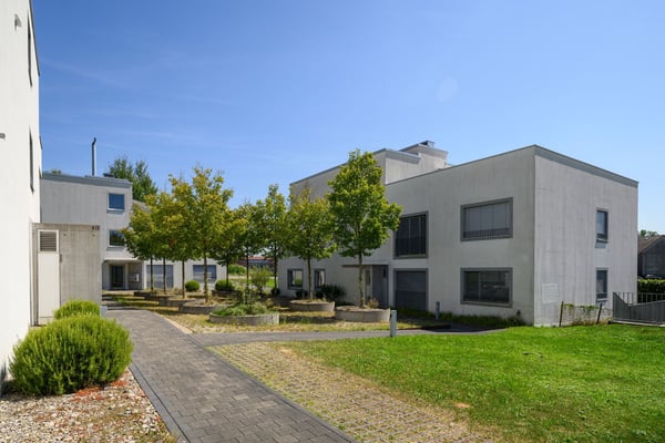 2,5-Zimmerwohnung, 74 m2, 1.OG, in ländlicher Umgebung in Biel-Benken 1