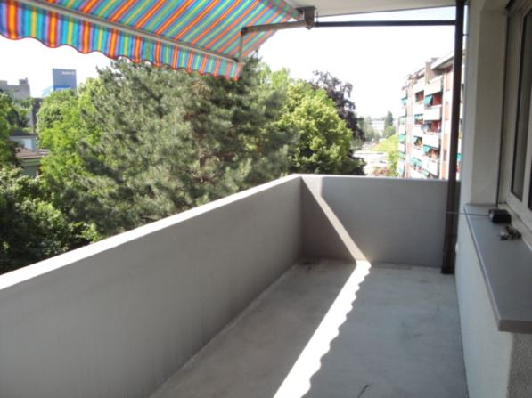Helle 1-Zimmer-Wohnung mit Weitblick 2