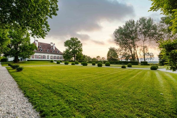 Arbeiten im Schloss! Büro oder Atelierräume (ab 30m2) 4