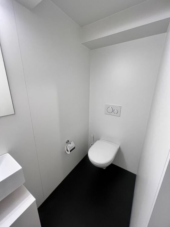 Arbeiten im Schloss! Büro oder Atelierräume (ab 30m2) 10