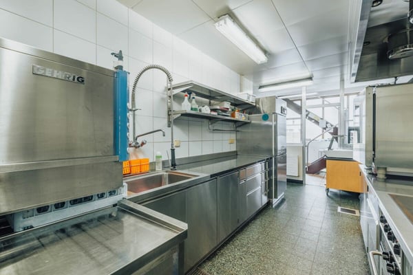 Land-Metzg Rickli: Wohn- und Geschäftshaus in Bleienbach 5