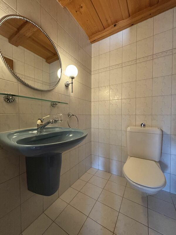 Appartement 4 pièces dans une maison de 5 familles
