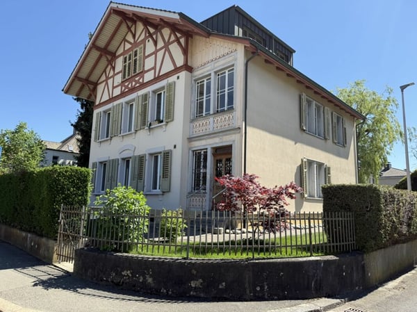 4-Zimmerwohnung im Ergeschoss